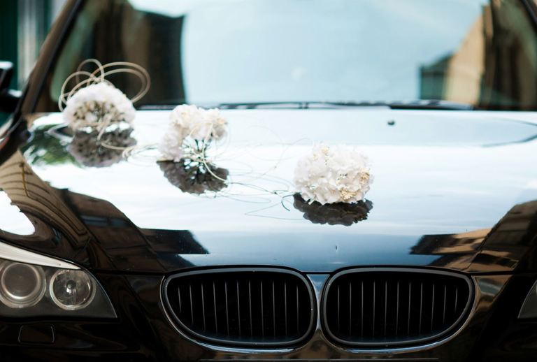 Planning a Wedding in Ashford? Here's Why You Need a Luxury Taxi Rental